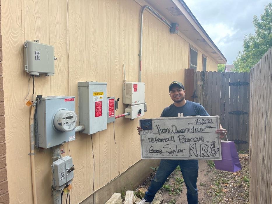 Slide of ENRG Solar Experts