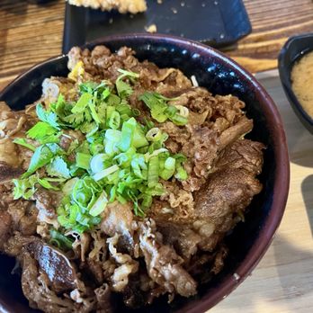 Boiling Avenue - Sukiyaki don - Hot Pot Near Me - Sacramento, California