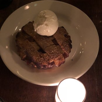 The Smith - Apple pie a la mode - New American Near Me - New York, New York The Smith - Apple pie a la mode - New American Near Me - New York, New York
