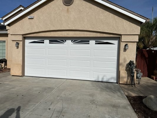 Garage Door Installations, Repairs & More - The team at Dave’s Garage Doors is proud to provide our clients with professional, sturdy, and reliable garage door services, installations, and repairs. Our history of excellent products and service has made us a household name throughout our community. We provide our expertise, knowledge, and honesty as well as superior products and services. Contact us today to learn more and schedule your appointment.