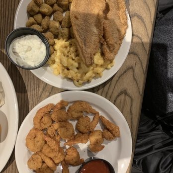Cracker Barrel - Fried Catfish and Shrimp with Fried Okra and Mac n Cheese - Southern Near Me - Victorville, California Cracker Barrel - Fried Catfish and Shrimp with Fried Okra and Mac n Cheese - Southern Near Me - Victorville, California