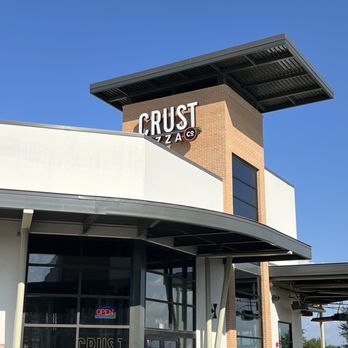 Crust Pizza - Outside - Pizza Near Me - Cibolo, Texas