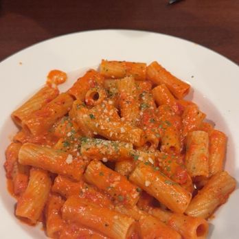 Amici Pizza - Vodka Pasta - Pizza Near Me - Mesa, Arizona Amici Pizza - Vodka Pasta - Pizza Near Me - Mesa, Arizona