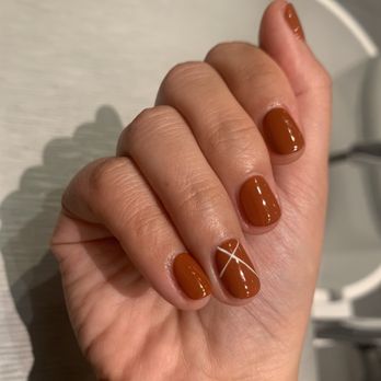 Q Spa - Fall colors and a design that flatters even short nails - Skin Care Near Me - San Francisco, California