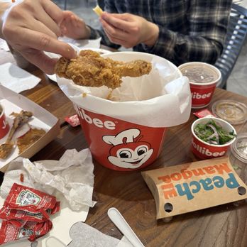 Jollibee - Fast Food Near Me - East Rutherford, New Jersey
