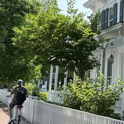 MVeBike- Oak Bluffs Bike Rental - Biking around Edgartown!