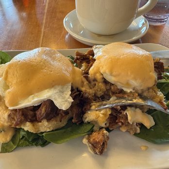 Ruby Sunshine Brook Highland - Eggs Cochon Benedict - Breakfast & Brunch Near Me - Birmingham, Alabama