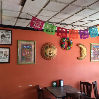 Alfredo's Taqueria - Some neat Mexican decor - American Near Me - Downers Grove, Illinois Alfredo's Taqueria - Some neat Mexican decor - American Near Me - Downers Grove, Illinois