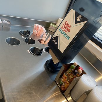 Costa Vida - Napkins - Fast Food Near Me - Highland, Utah Costa Vida - Napkins - Fast Food Near Me - Highland, Utah