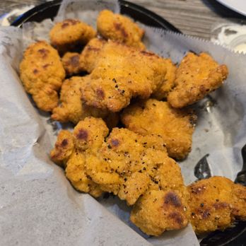 Round Table Pizza - 12 Piece Boneless Wings - Pizza Near Me - West Covina, California Round Table Pizza - 12 Piece Boneless Wings - Pizza Near Me - West Covina, California