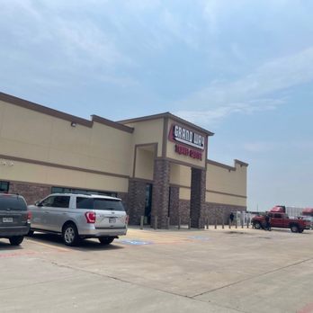 Exxon - Gas Stations Near Me - Gainesville, Texas