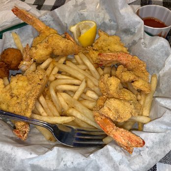 Flying Fish - Shrimp basket - Seafood Near Me - Arlington, Texas Flying Fish - Shrimp basket - Seafood Near Me - Arlington, Texas