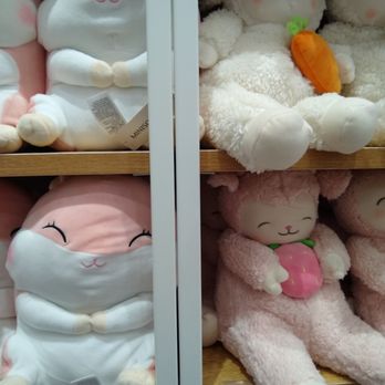 Miniso - Discount Store Near Me - Flushing, New York