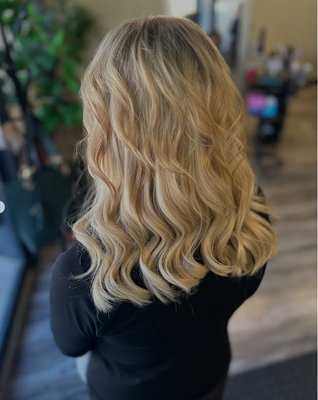 Maliå Extensions - Wide variety of colors either 16 or 18 inches in length Maliå Extensions - Wide variety of colors either 16 or 18 inches in length