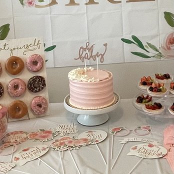Celebrity Cake Studio - Baby shower cake - Desserts Near Me - Tacoma, Washington Celebrity Cake Studio - Baby shower cake - Desserts Near Me - Tacoma, Washington