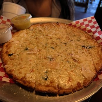1000° Wood Fired Pizza - Cauliflower Cheese Sticks - Pizza Near Me - Mt. Summit, Indiana