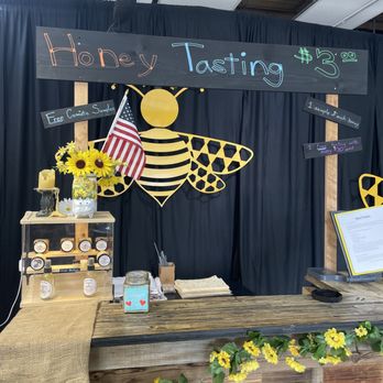 Queen Bee - Honey Tasting is delicious! - Health Markets Near Me - Big Bear Lake, California