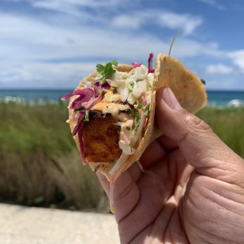 Four Seasons Resort Palm Beach - Fish tacos - Resorts Near Me - Palm Beach, Florida Four Seasons Resort Palm Beach - Fish tacos - Resorts Near Me - Palm Beach, Florida
