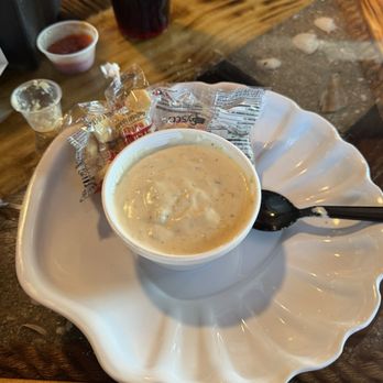 Lazy Flamingo - Clam chowder - Seafood Near Me - Sanibel, Florida