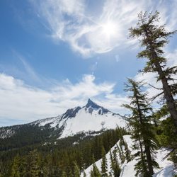 Mount Thielsen - On the hike in