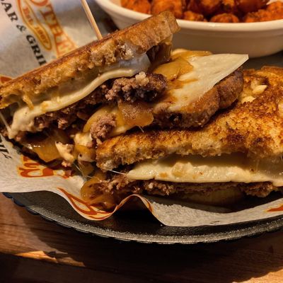 Brothers Bar & Grill