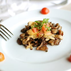 La Chalosse - poêlée de champignons au foie gras