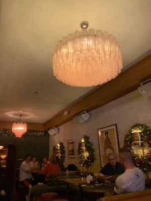 Bar Bonobo by null