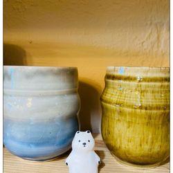 One Cup Studio - In between Cups. ;D