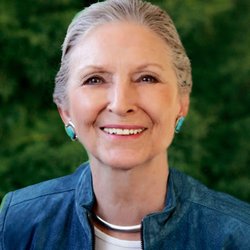 Rosalee Hayes Senior Broker