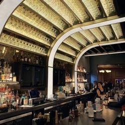 Mr Mister Supper Club - Bar area