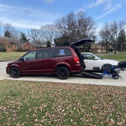 Helping Hands Transportation