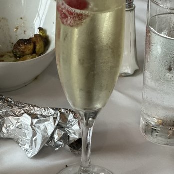 Ruth's Chris Steak House - Prosecco - Steakhouses Near Me - Nashville, Tennessee