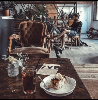 7VB Café by null