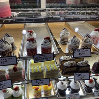 Fantasy Cakes - Desserts Near Me - Vacaville, California