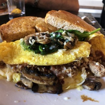 Chaps Coffee - Gold Cougar Omelette - Bakeries Near Me - Spokane, Washington