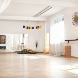 Rainbowyoga - Das Yoga Studio