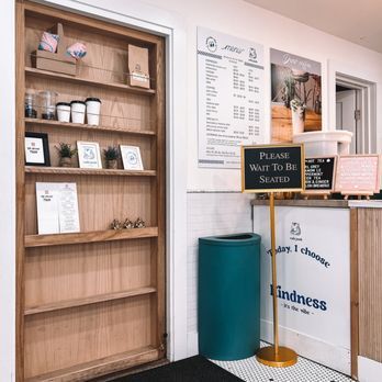 Cafe Joah - cute interior - Coffee & Tea Near Me - New York, New York