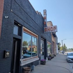 The Shop Cigar Lounge