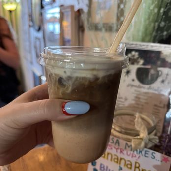 Artesana cafe Studio - Carrot cake latte - Coffee & Tea Near Me - Hialeah, Florida