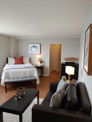 Highland Plaza Condominiums