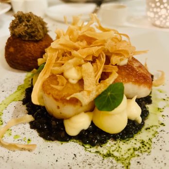 Auberge du Pommier - French Near Me - Toronto, Ontario