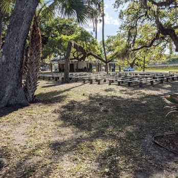 BARRON PARK - 1559 De Soto Ave, LaBelle, Florida - Updated October 2024