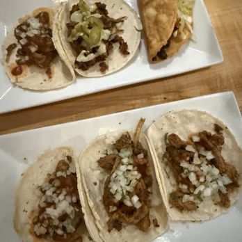Fellow Traveler - Asada tacos - Cocktail Bars Near Me - Englewood, Colorado