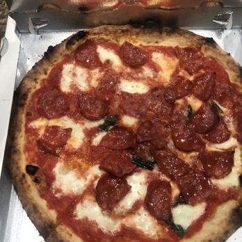 Signora Pizza - Pizza with spicy Italian sausage. Delish! - Food Trucks Near Me - Las Vegas, Nevada
