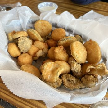 Hub Stacey's At the Point - Hub Sampler- fried pickles, mushrooms, mozzarella & corn fritters - Dive Bars Near Me - Pensacola, Florida Hub Stacey's At the Point - Hub Sampler- fried pickles, mushrooms, mozzarella & corn fritters - Dive Bars Near Me - Pensacola, Florida