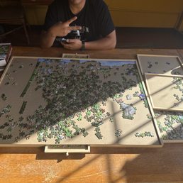 Puzzle station
