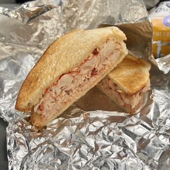 Alive & Kicking Lobsters - Lobster Salad Sandwich - Seafood Near Me - Cambridge, Massachusetts