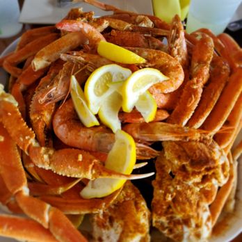 Harry T's - Fanta Sea is a seafood paradise reality - Seafood Near Me - Destin, Florida Harry T's - Fanta Sea is a seafood paradise reality - Seafood Near Me - Destin, Florida