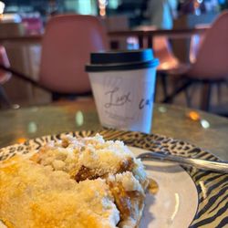 Lux Annex Max Kierland - White Out Cappuccino & Apple crumb galette