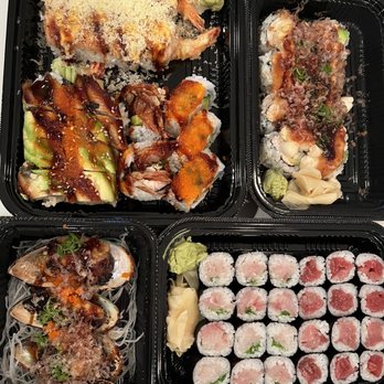Tomo Sushi - Beautiful presentation for to go orders! - Japanese Near Me - Burien , Washington